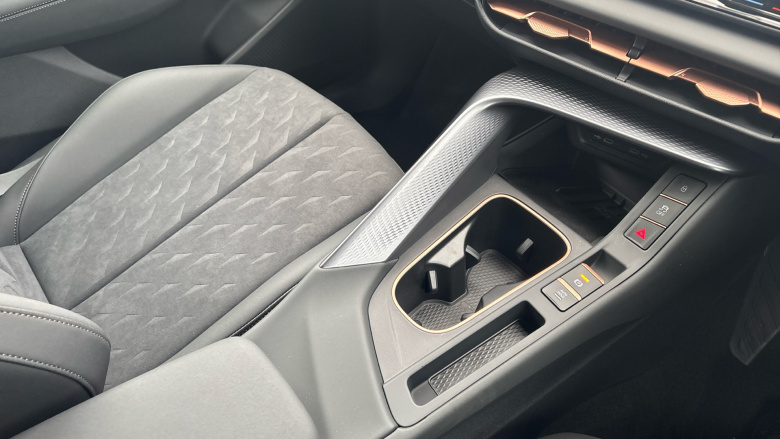 CUPRA Terramar 1.5 eTSI 150 V2 5dr DSG Petrol Hatchback